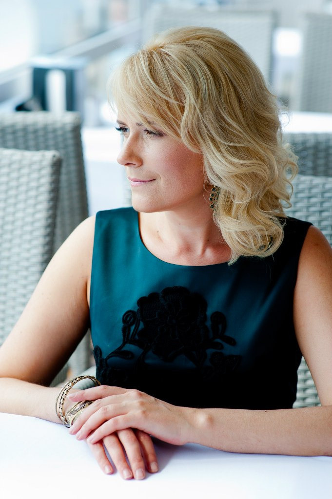 Отзывы о работе фотографа Ивановой Маргариты. Профессиональный фотограф беременности в СПБ. Стильные фотосессии беременности в стиле минимализм и классическая фотография