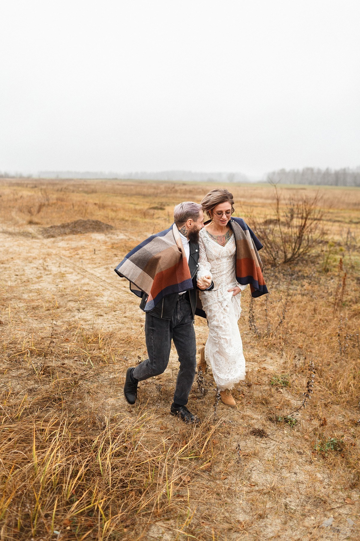 Стильная и дерзкая свадебная фотосессия на природе. Свадебный фотограф в Нижнем Новгороде и Москве Сергей Воробьев