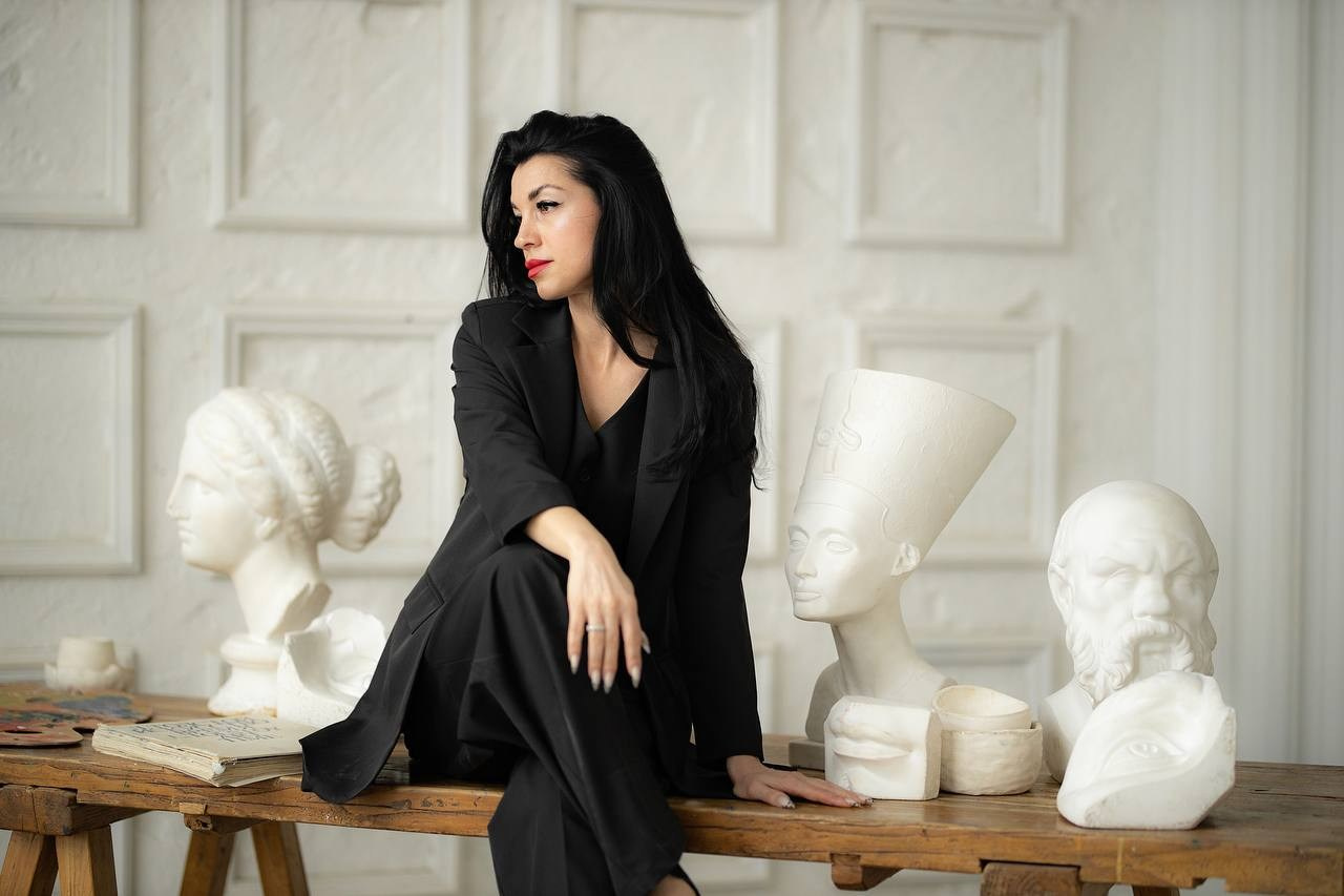 Женский портрет на циклораме и в студии. Фотограф Москва