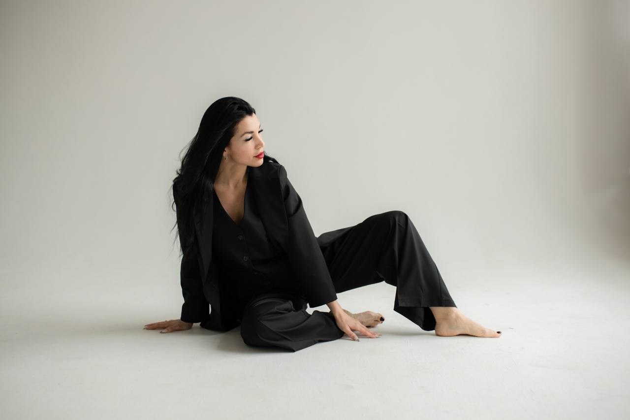 Женский портрет на циклораме и в студии. Фотограф Москва