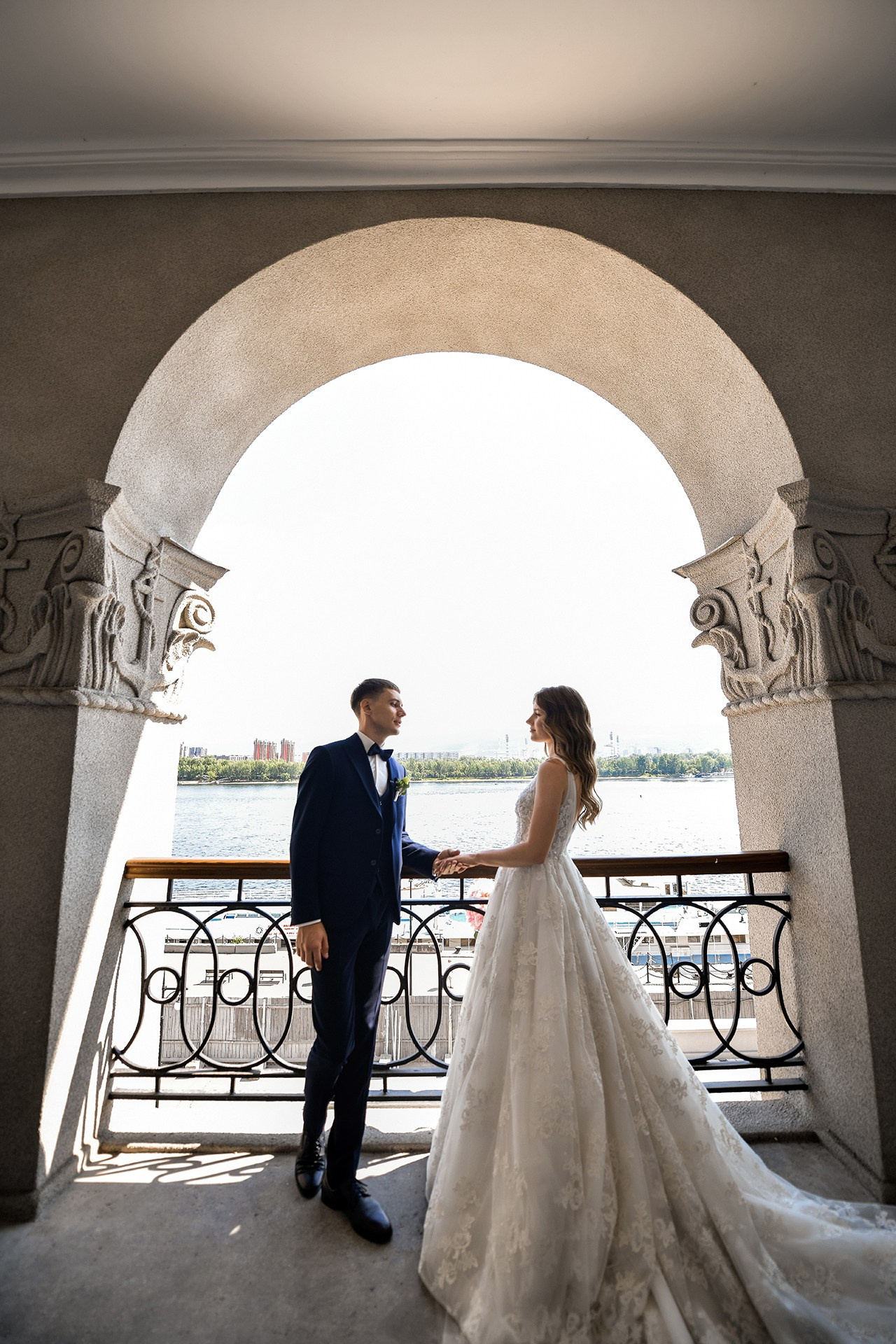 Дима и Саша | свадебная фотосъемка в Красноярске. 📸 Свадебный и семейный фотограф в Красноярске Тихомиров Евгений | 17 лет опыта | 800+ свадеб