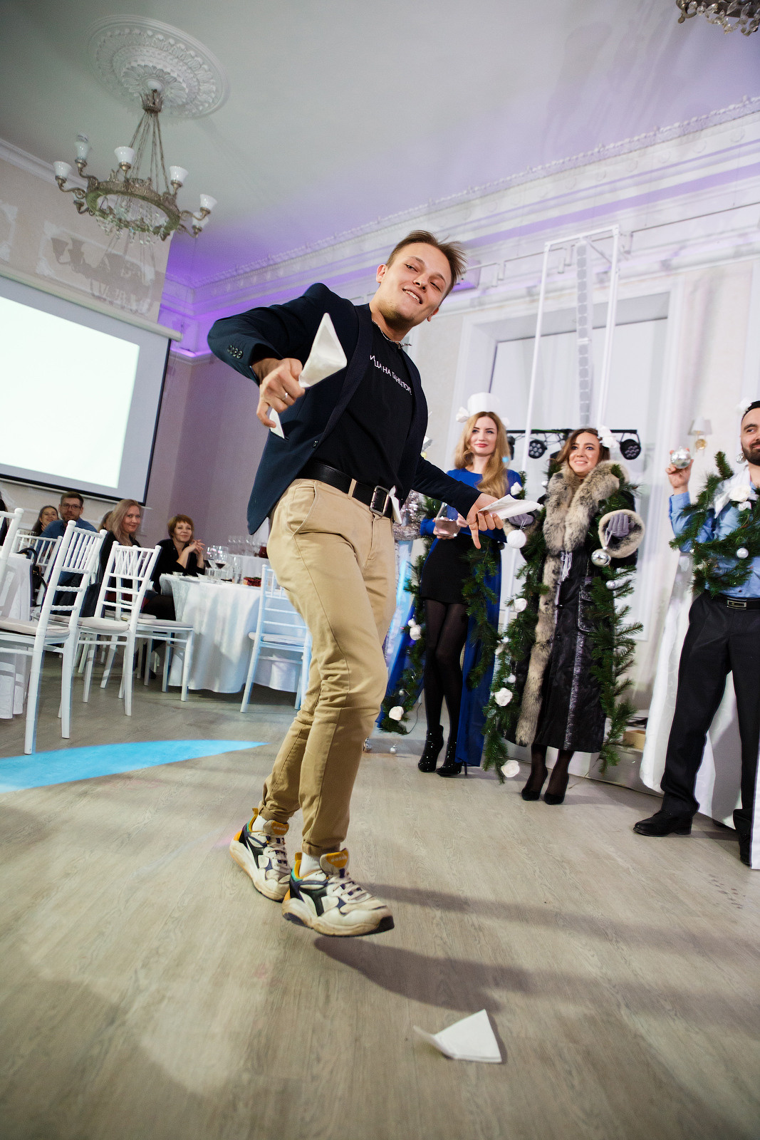 Новогодняя вечеринка для компании AURA. Фотограф Дмитрий Молчанов | Фотограф Пермь | Фотограф