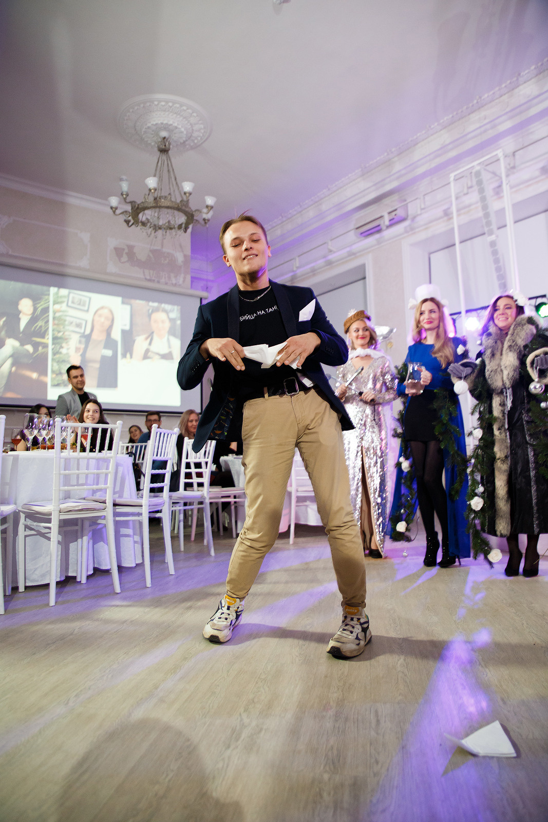 Новогодняя вечеринка для компании AURA. Фотограф Дмитрий Молчанов | Фотограф Пермь | Фотограф