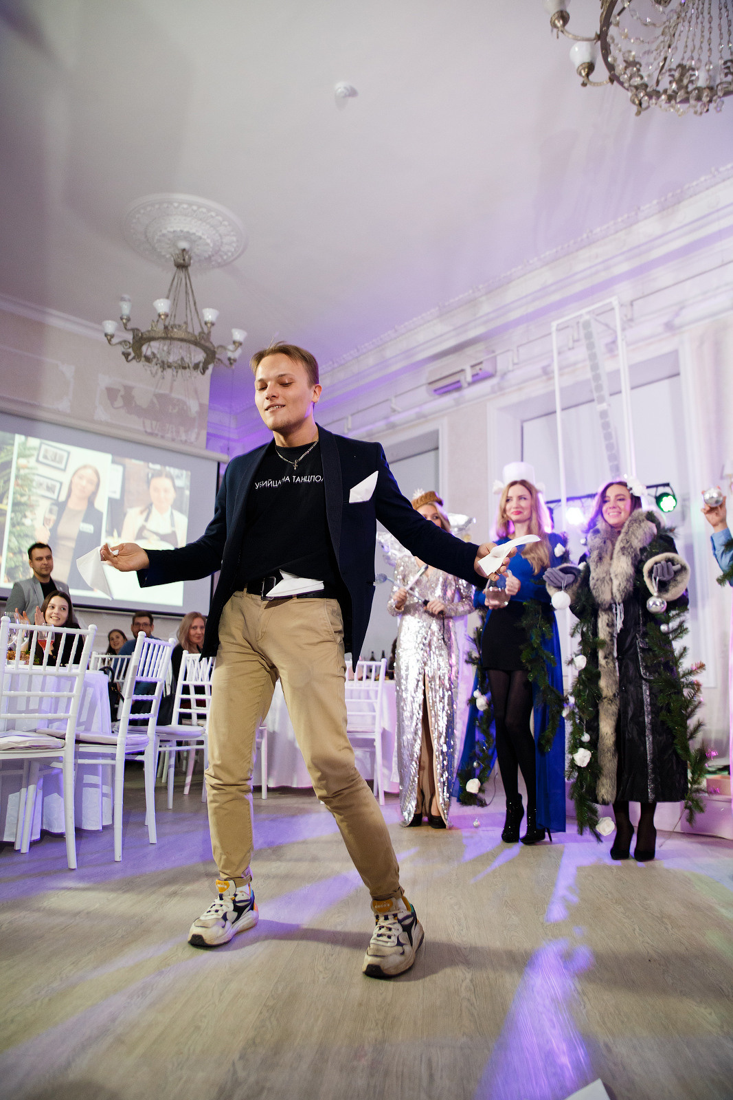 Новогодняя вечеринка для компании AURA. Фотограф Дмитрий Молчанов | Фотограф Пермь | Фотограф