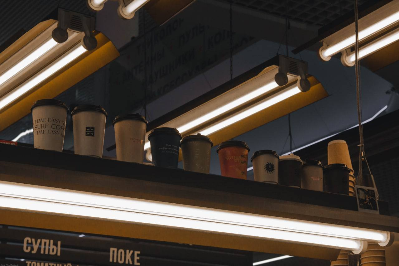 Surf Coffee x MAXI  — Интерьер. KiPPER Gallery — Фотограф