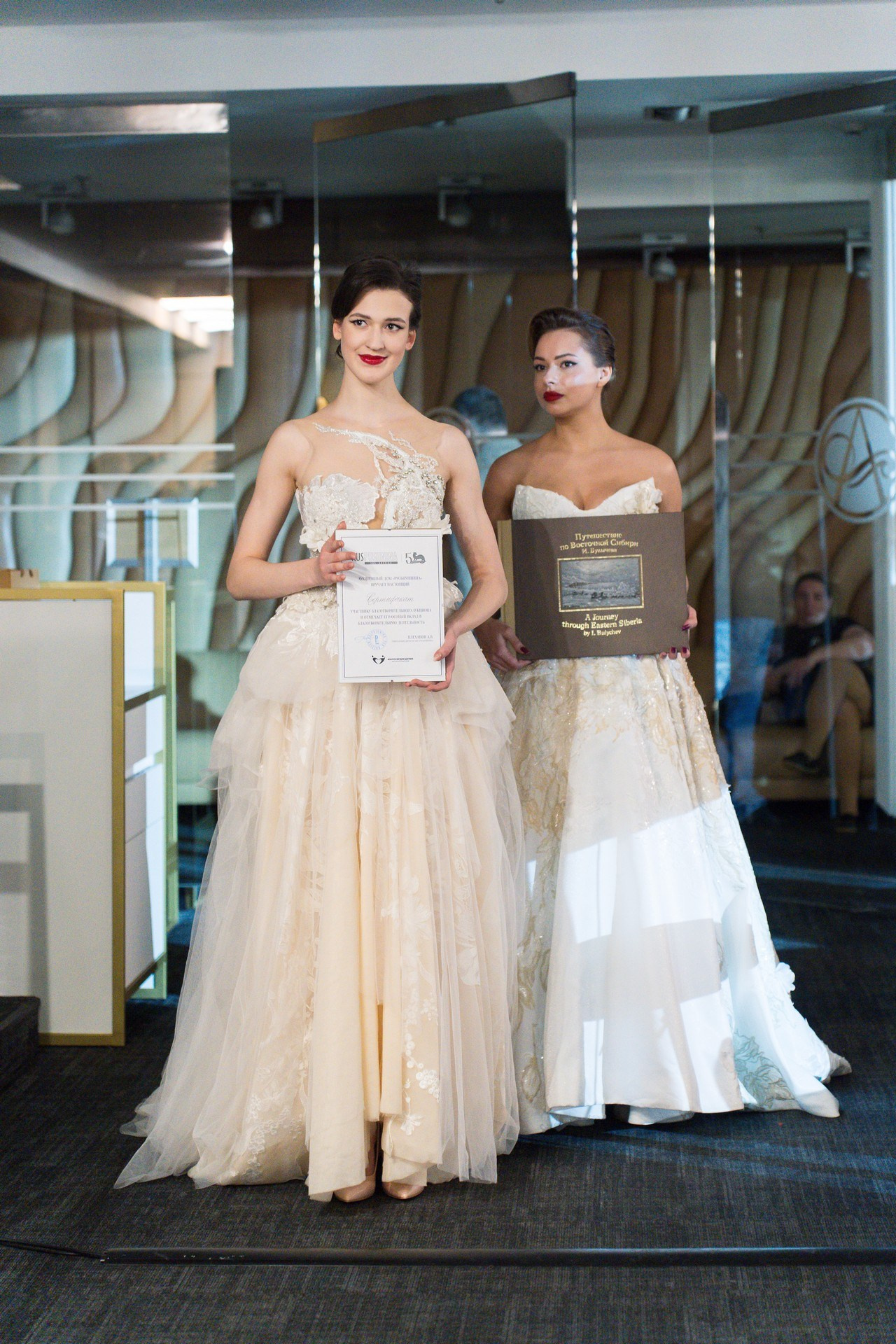 Русьпушнина. Репортажная съёмка в Санкт-Петербурге, Константин Петров