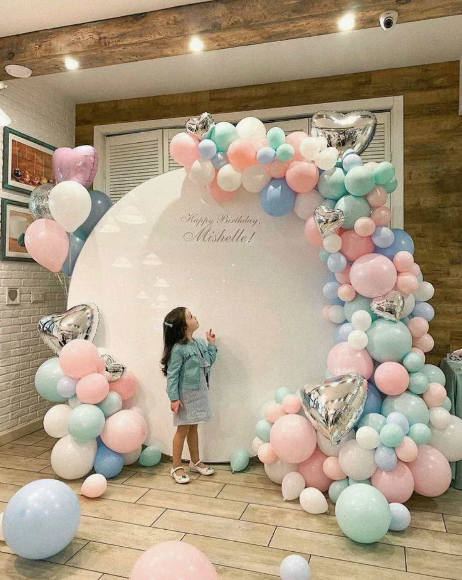 Vjenčanje Devojačko veče Prosidba Dekoracije za vjenčanje Dekoracije za devojačko veče Dekoracije za prosidbu Dekoracija za vjenčanje Dekora. Шары с гелием, фотозоны Нови Сад Белград. Balone i dekoracije od balona Novi Sad Beograd