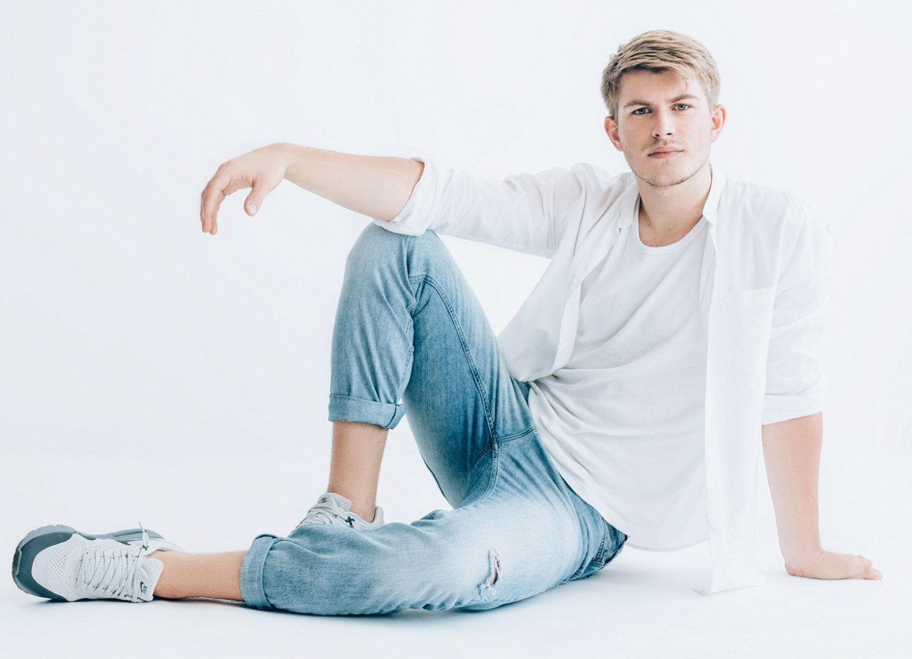 Индивидуальная. Свадебный  и семейный фотограф в Краснодаре