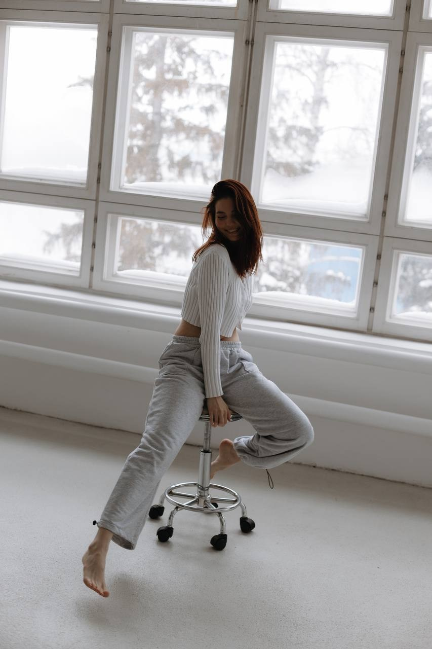 Модель для предметной съемки Аделина Б. Казань| Sale Easy