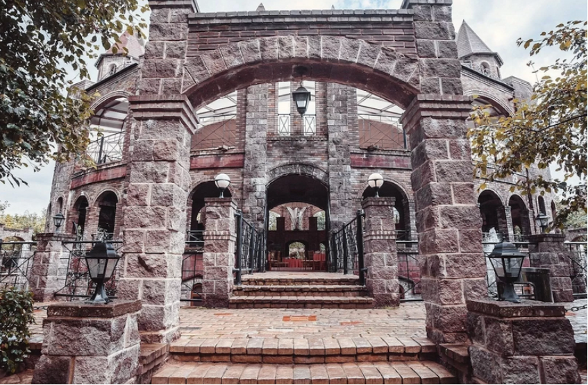 Площадка № 4-8. Свадебный организатор Москва