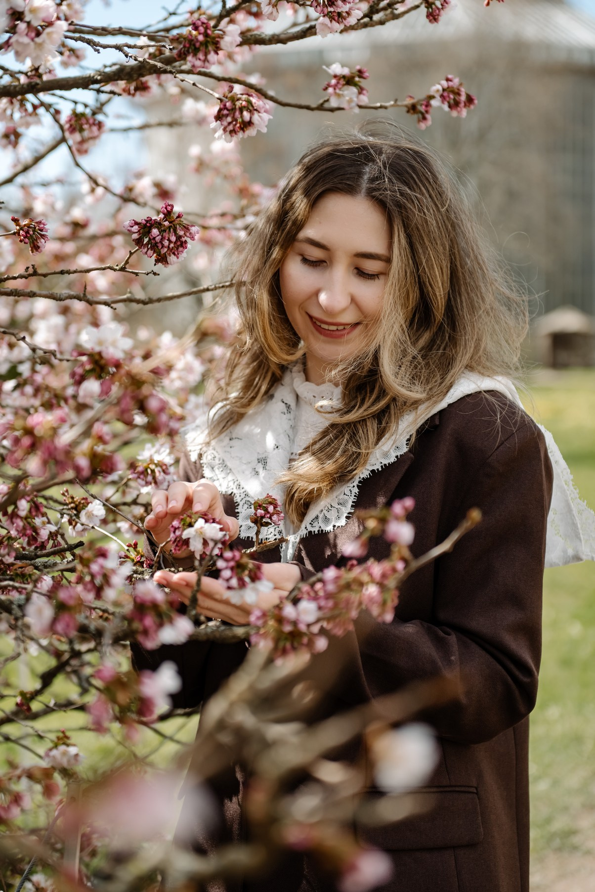 Марина с сакурой. Свадебный и семейный фотограф в Санкт-Петербурге Елена Худякова