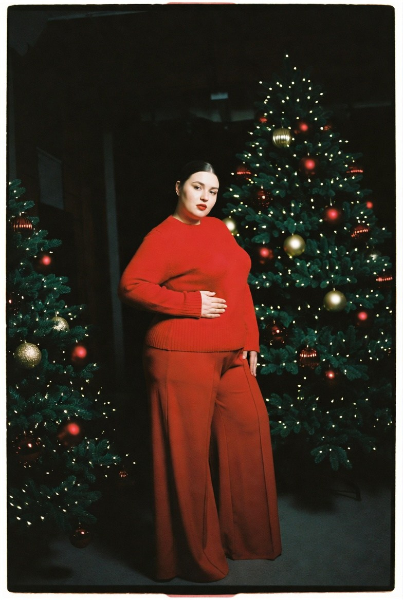 Плюс сайз в красном