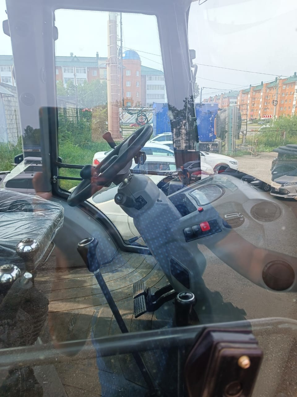 Фото ЭП beezone. Продажа и обслуживание грузовой техники и спецтехники в г. Новосибирск компания СТИ