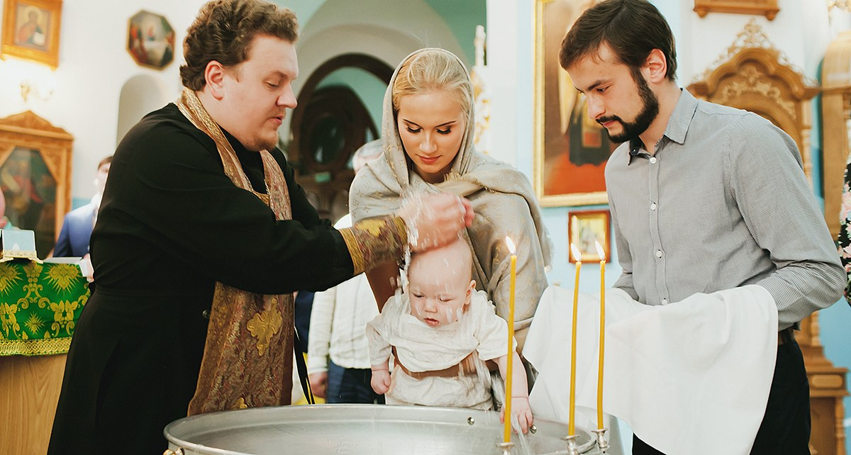 Крещение Храм Казанской иконы Божией Матери. г. Зеленогорск. Фотограф на крещение в Санкт Петербурге