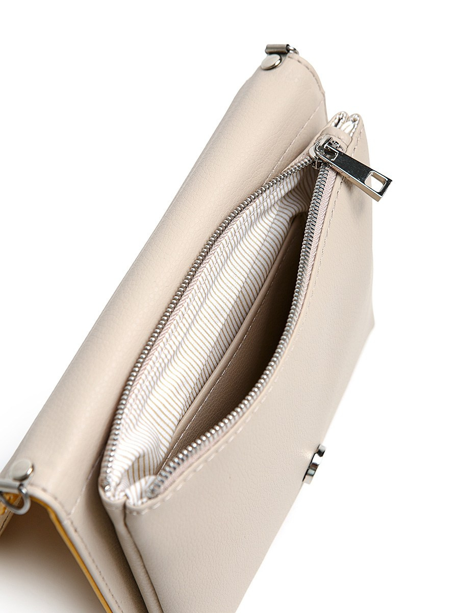 Сумка-клатч. Контент фотограф, съемка для маркетплейсов, фуд съемка и репортажи в Новосибирске Ралия Галеева