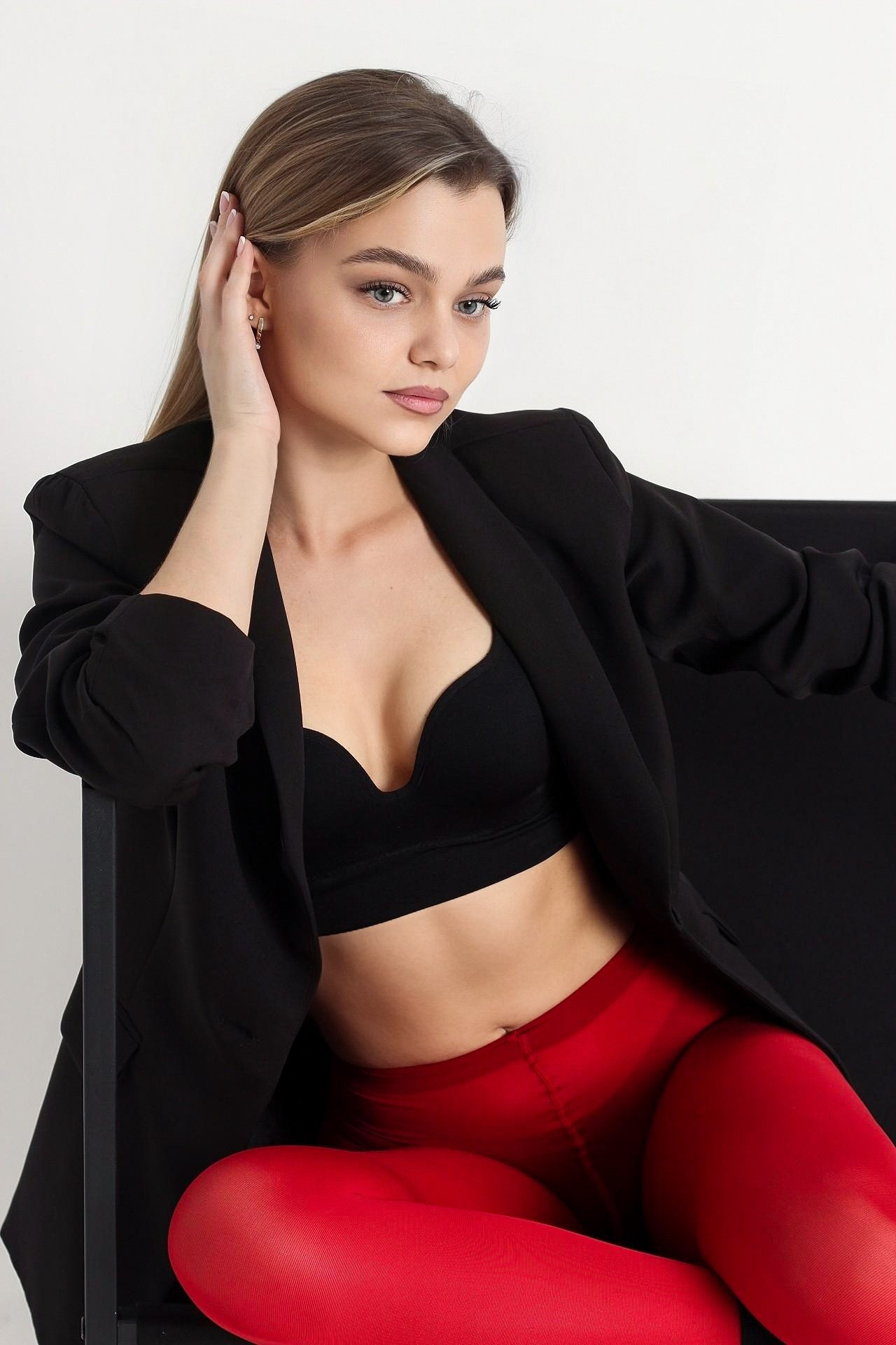 Съёмка с искусственным светом. Фотограф Иванова Елена в Иркутске