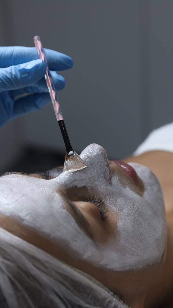 Эстетическая косметология. Студия перманентного макияжа, косметологии и массажа SYMMETRY в Москве, м. Киевская