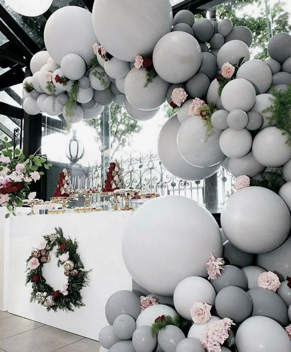 Vjenčanje Devojačko veče Prosidba Dekoracije za vjenčanje Dekoracije za devojačko veče Dekoracije za prosidbu Dekoracija za vjenčanje Dekora. Шары с гелием, фотозоны Нови Сад Белград. Balone i dekoracije od balona Novi Sad Beograd
