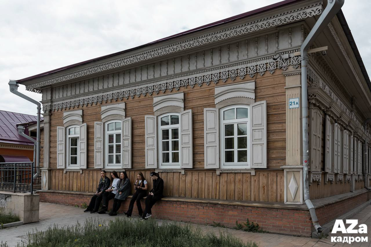 AZакадром «Свободная тема»