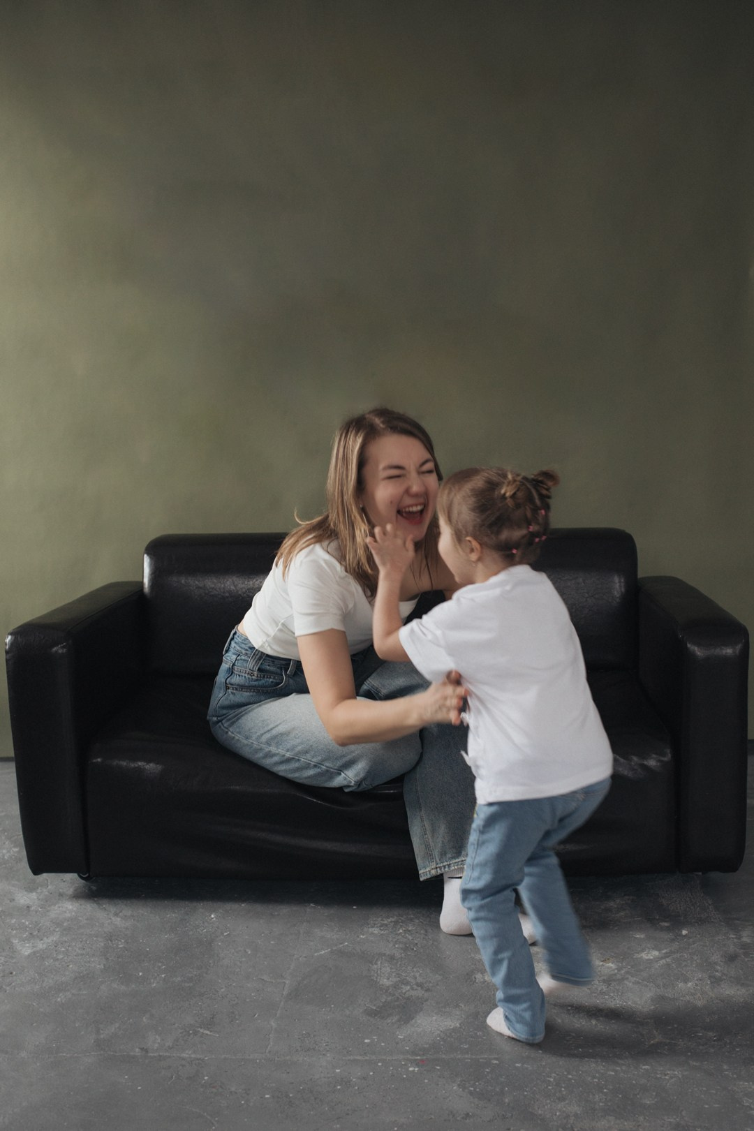 Мама с дочками. ПОРТРЕТНЫЙ ФОТОГРАФ АЛЁНА САВИНА