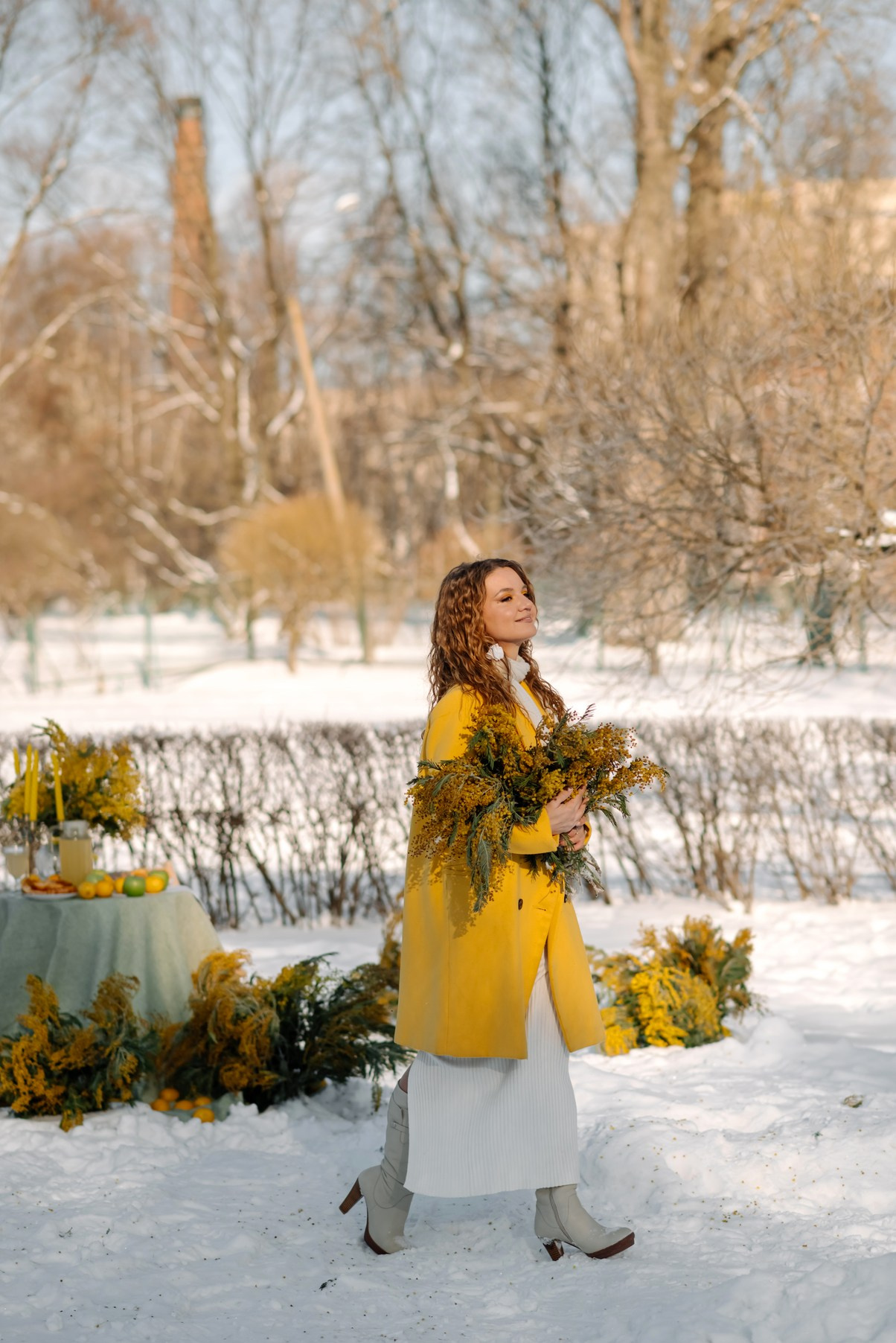 Ева с мимозой. Свадебный и сеейный фотограф в Санкт-Петербурге Елена Худякова