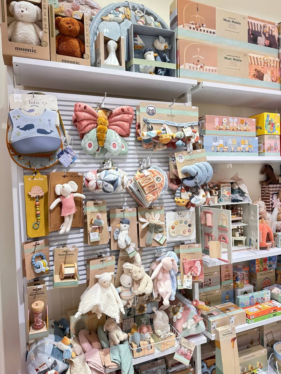 Herzliya, 7Stars Mall. Olga Goldina architectural interior design, styling and staging