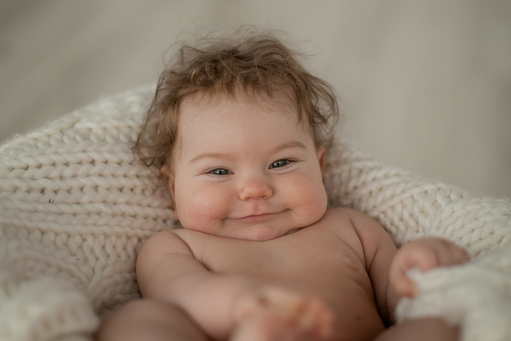 ребенок пупсик девочка мальчик newborn собачка щенок самоед дети 