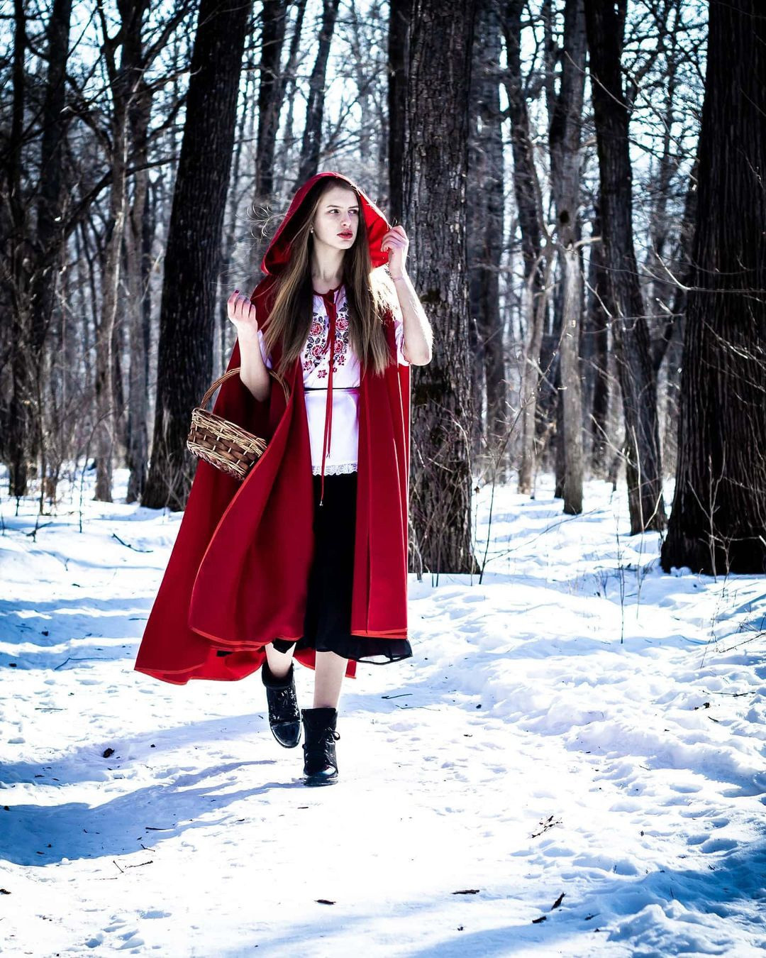 Красная шапочка. Фотограф/Контент-фотограф в Гусь-Хрустальном Валентина Ванюхина