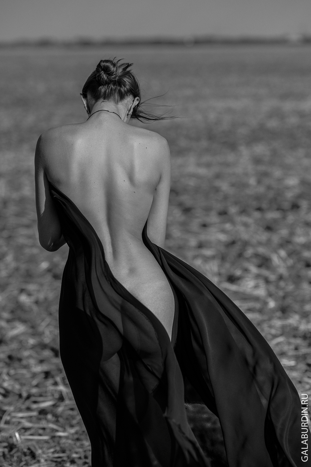 Поле. Свадебный и семейный фотограф Михаил Галабурдин и Анна Завадская. Рост