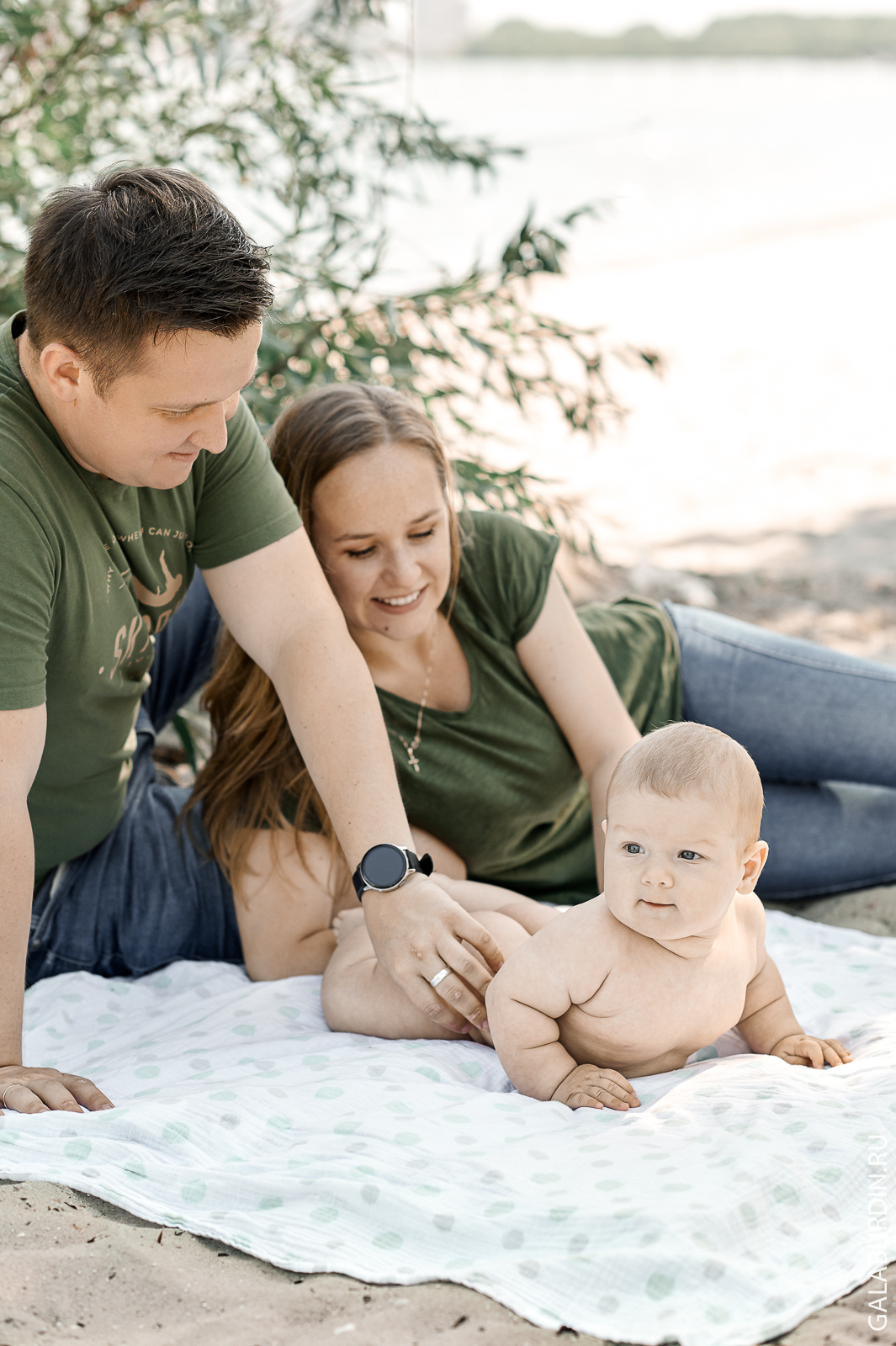 Небольшое семейное путешествие. Свадебный и семейный фотограф Михаил Галабурдин и Анна Завадская. Рост