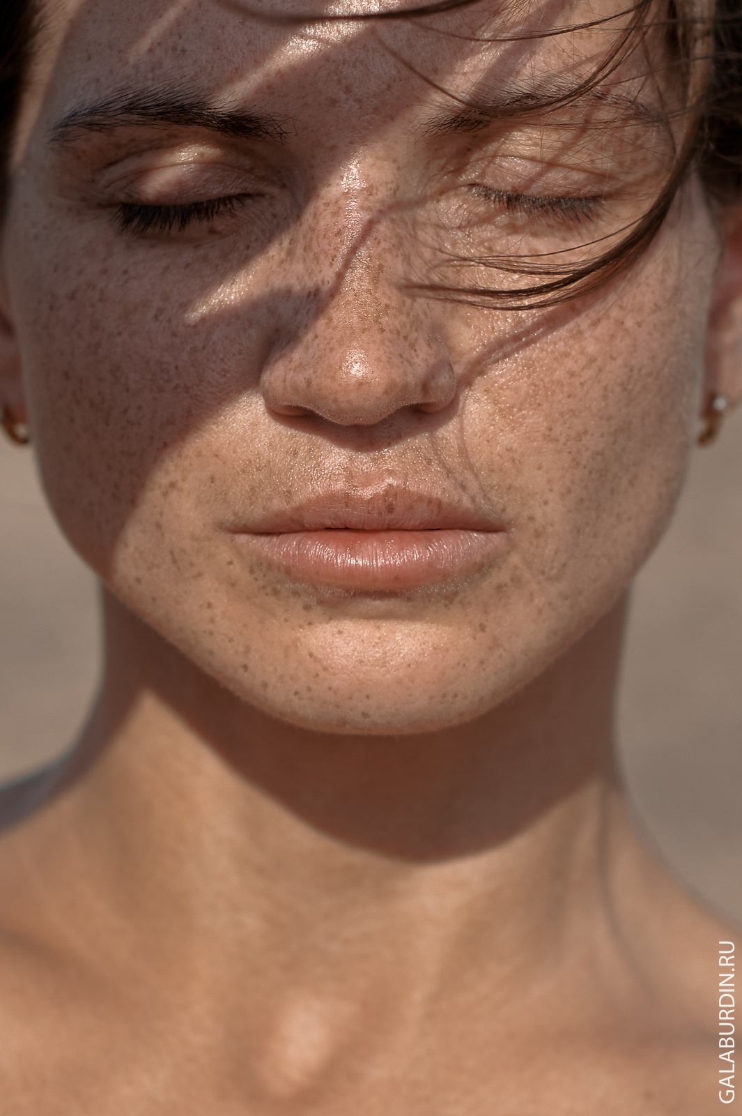Поле. Свадебный и семейный фотограф Михаил Галабурдин и Анна Завадская. Рост
