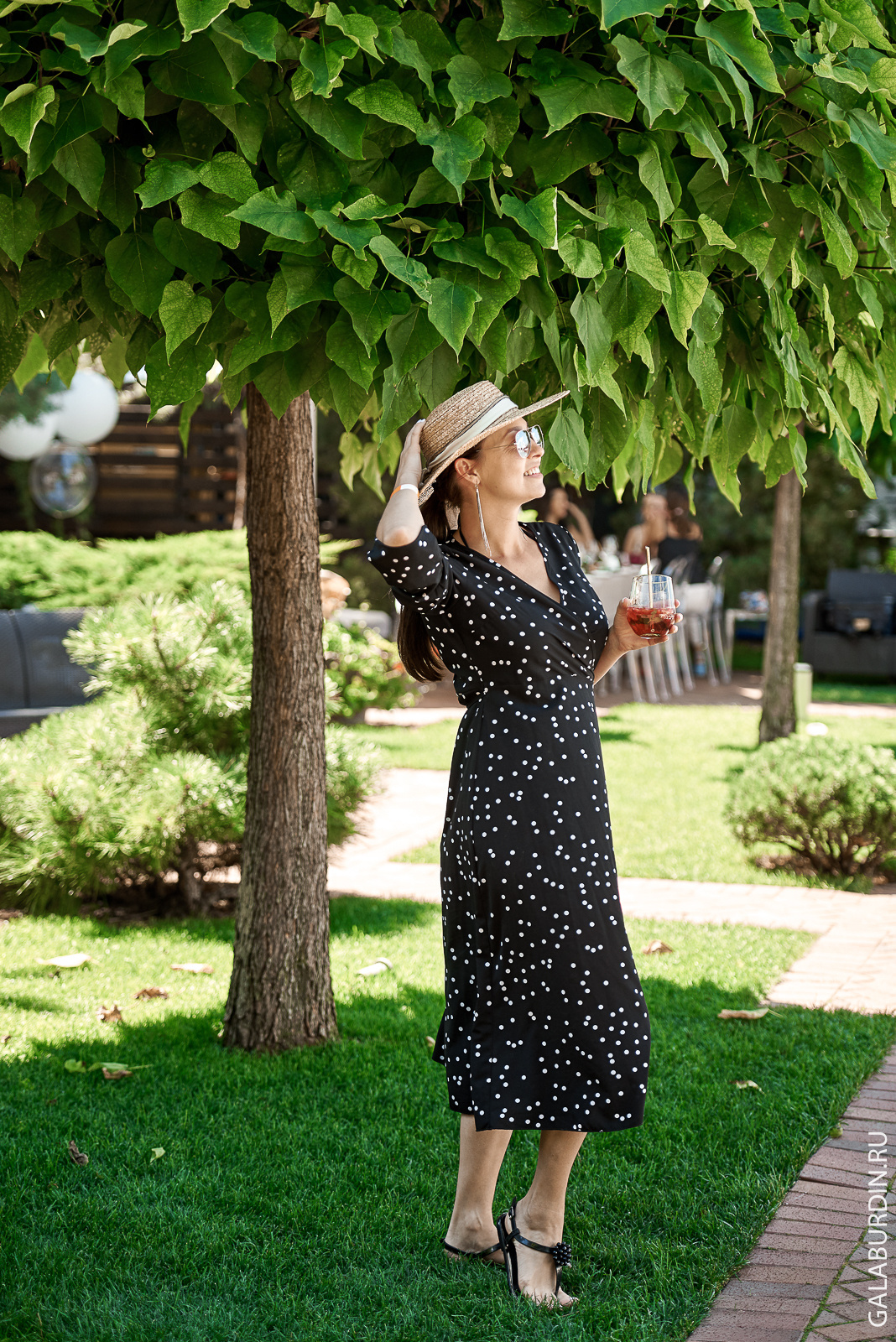 17 августа!. Свадебный и семейный фотограф Михаил Галабурдин и Анна Завадская. Рост