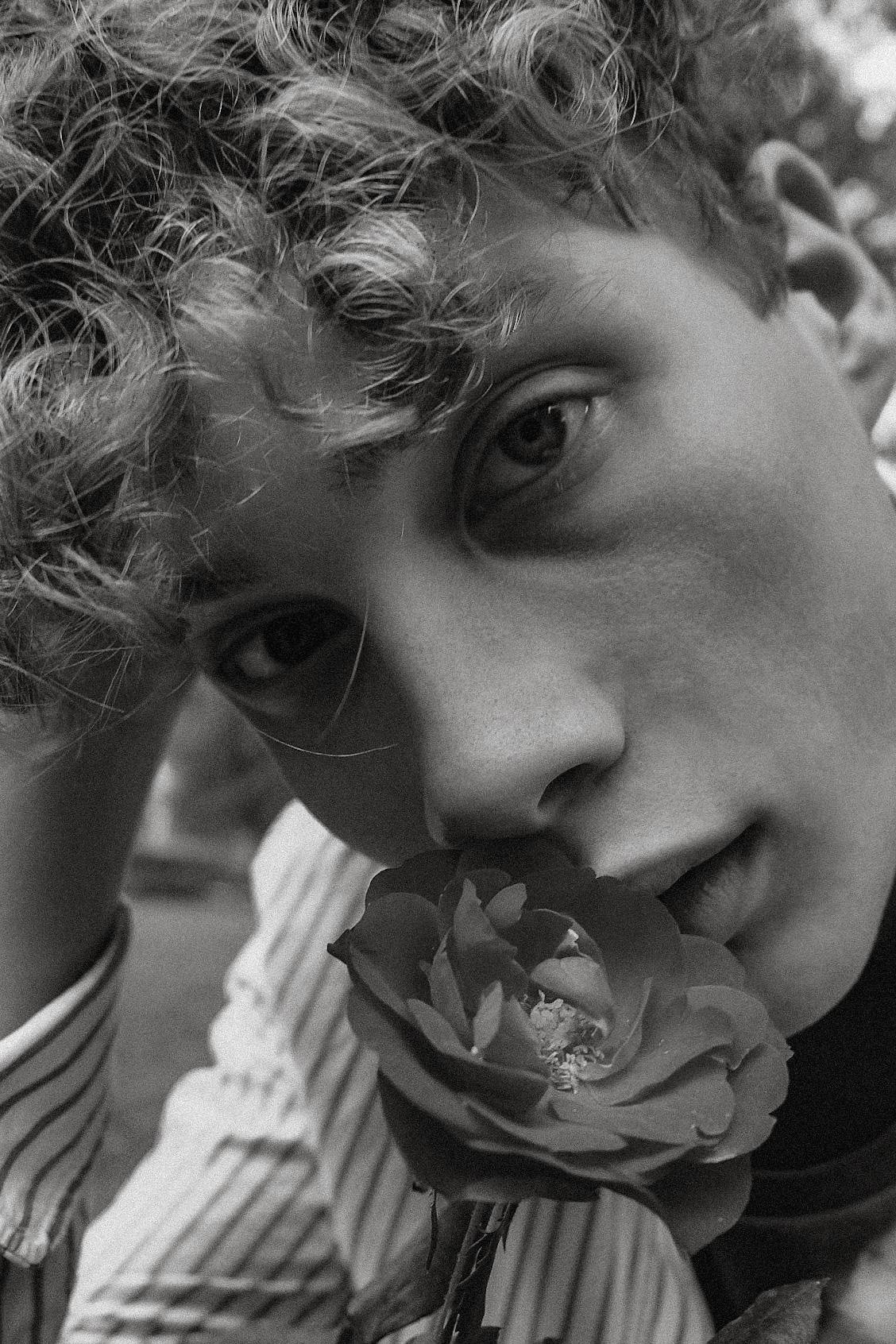 Модель для предметной съемки Даниил Г. Москва | Sale Easy