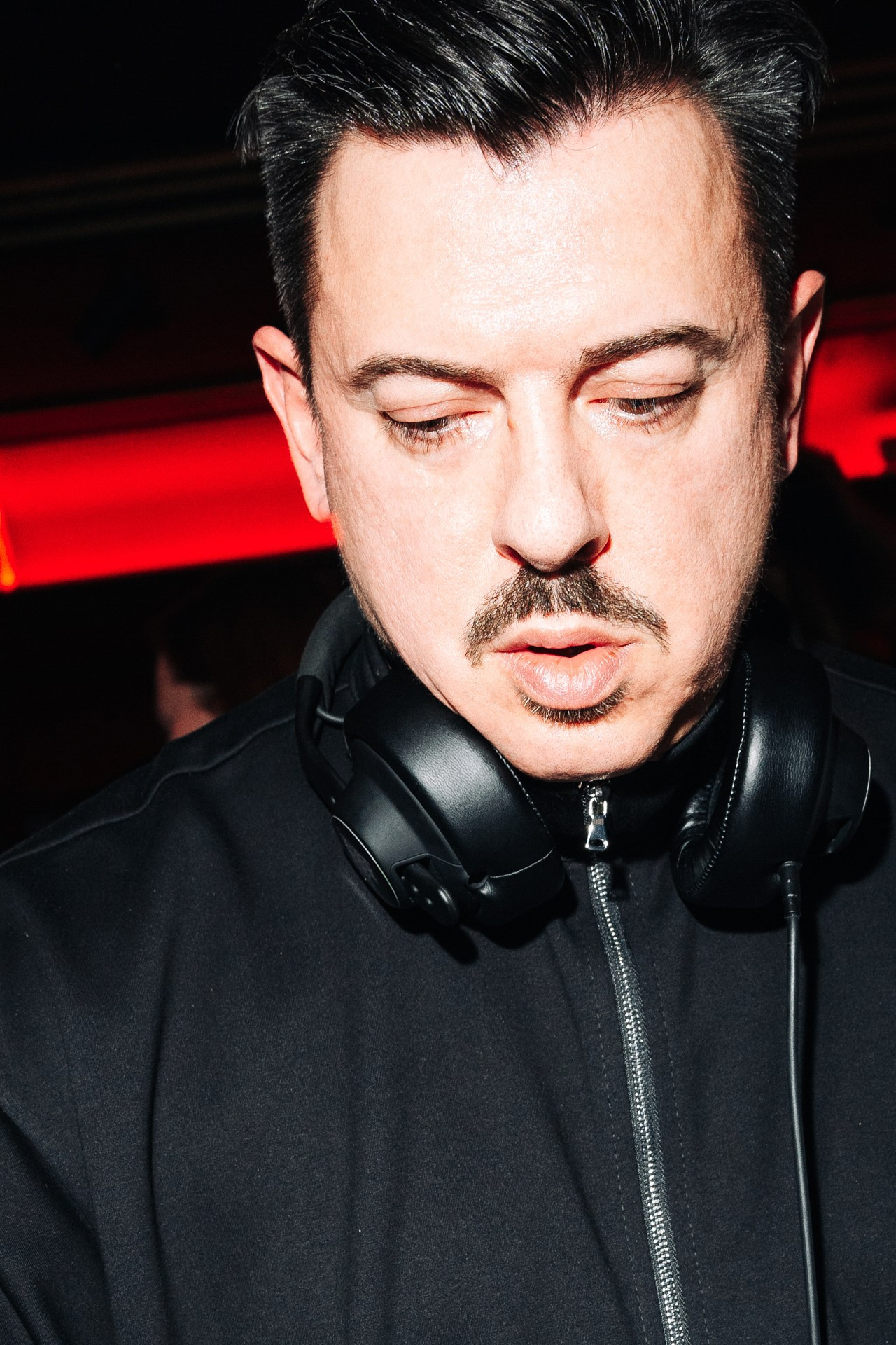 CAVA disco. Портретный и репортажный фотограф в Санкт-Петербурге Максим Пашков