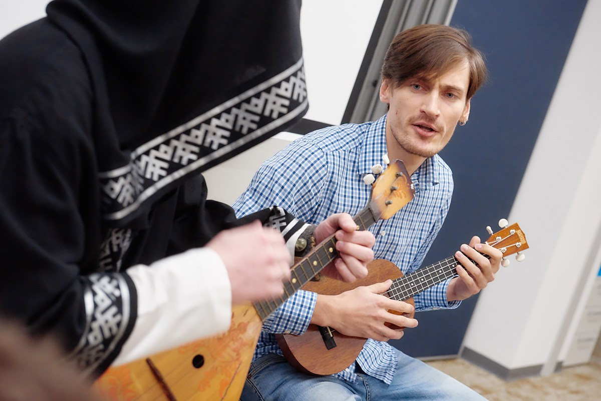 Нейромонах Феофан в Avito. Репортажный фотограф в Москве Вадим Францев