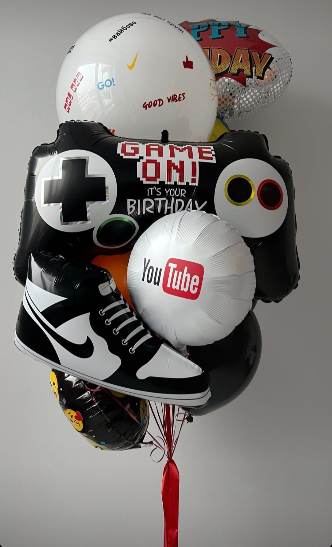 Мальчику на день рождения с 4 -17 лет. Аэродизайнер Елена Лин