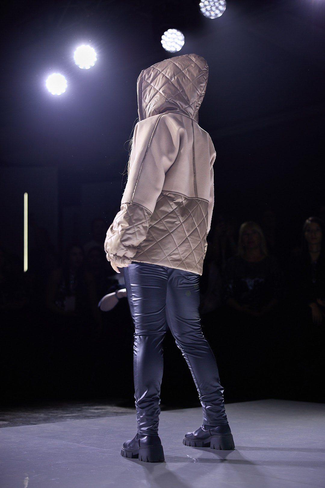 Q&J Fashion Fest 2025. Репортажный фотограф в Иркутске — Ярослав Ковалёв