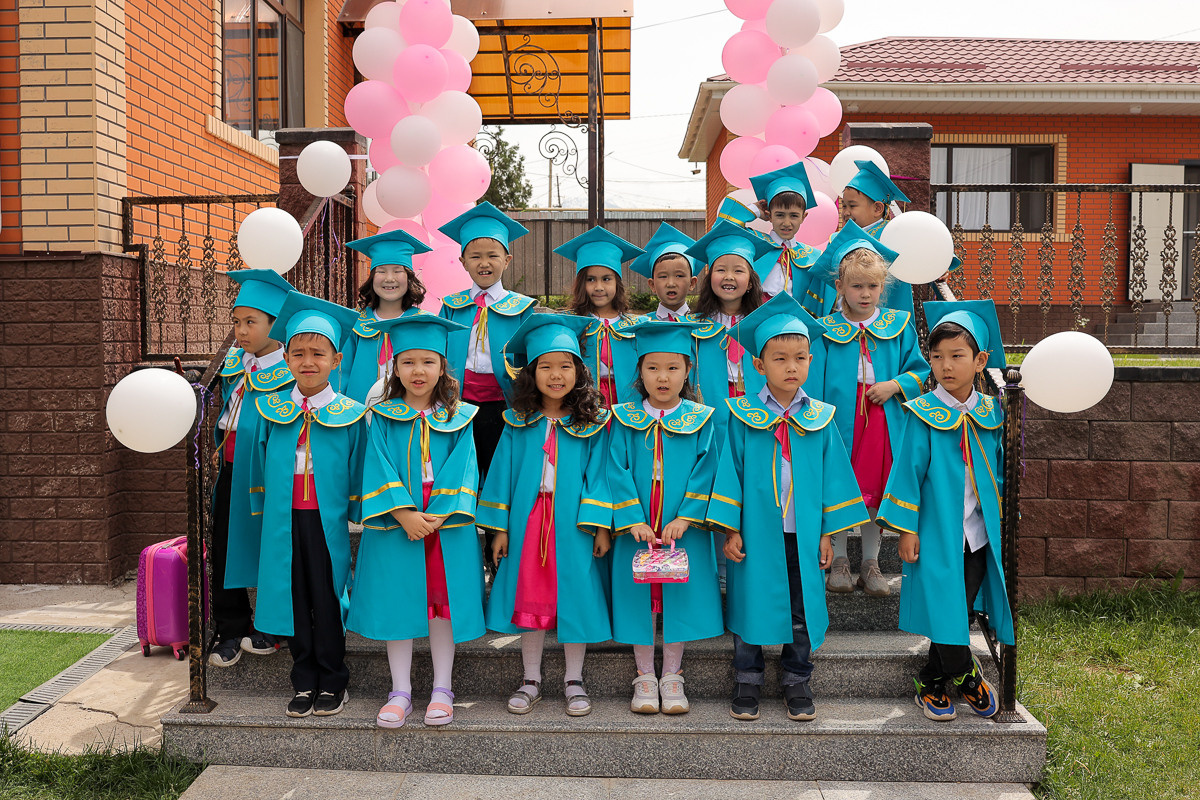 Отзывы. Family and children’s photographer in Almaty Azhar Shaidildinova