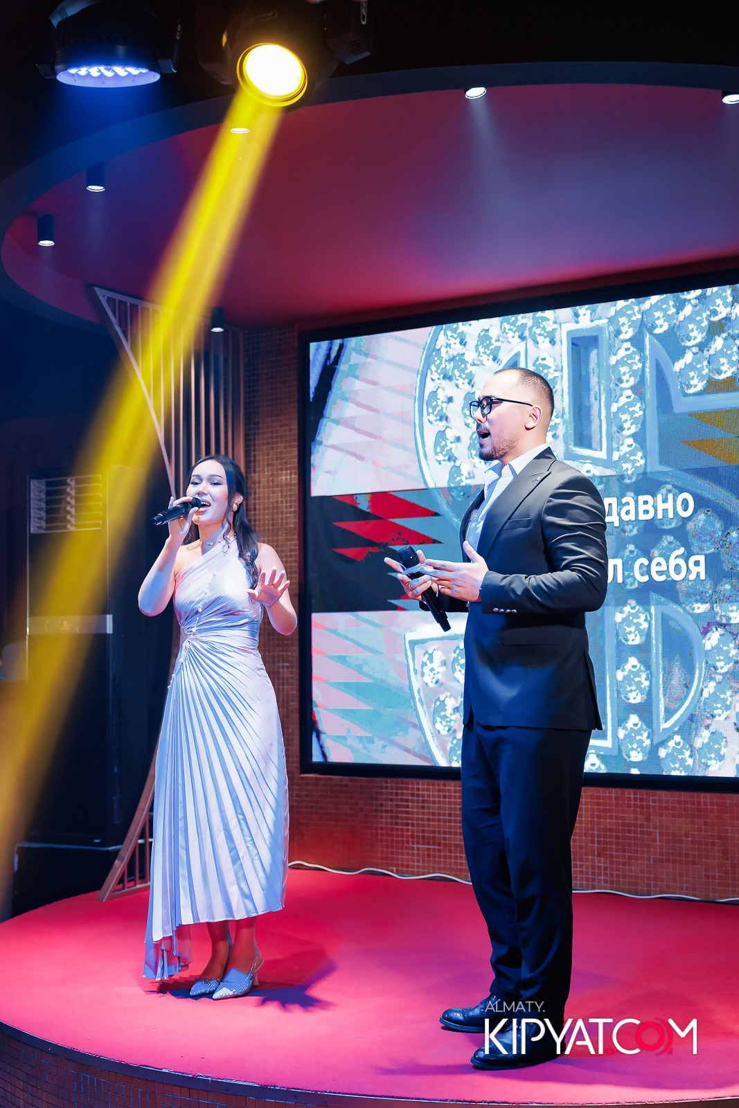 ЗАЯ, НА БИС. КИПЯТКОМ АЛМАТЫ!