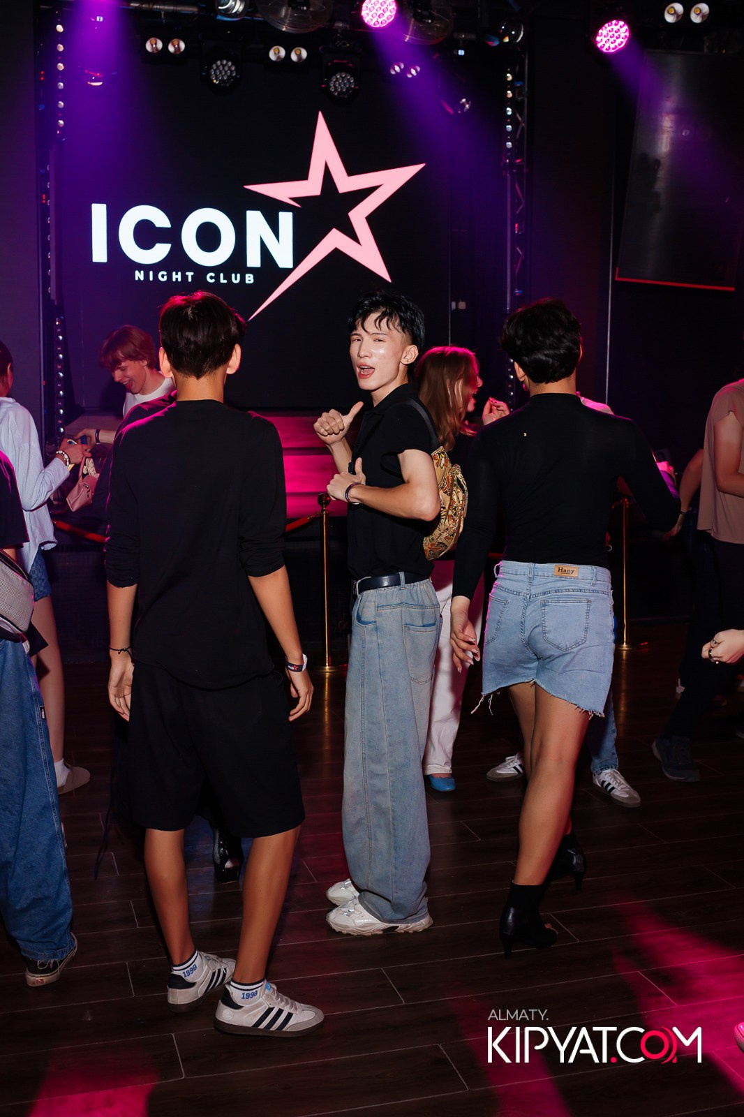 НОЧНОЙ КЛУБ ICON. КИПЯТКОМ АЛМАТЫ!