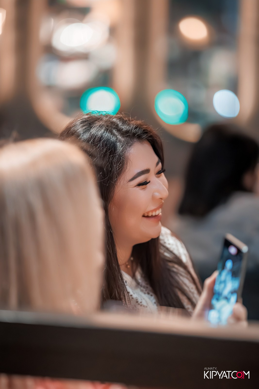 SANSARA LOUNGE ТРАНСЛЯЦИЯ УЭЛЬС: КАЗАХСТАН. КИПЯТКОМ АЛМАТЫ!