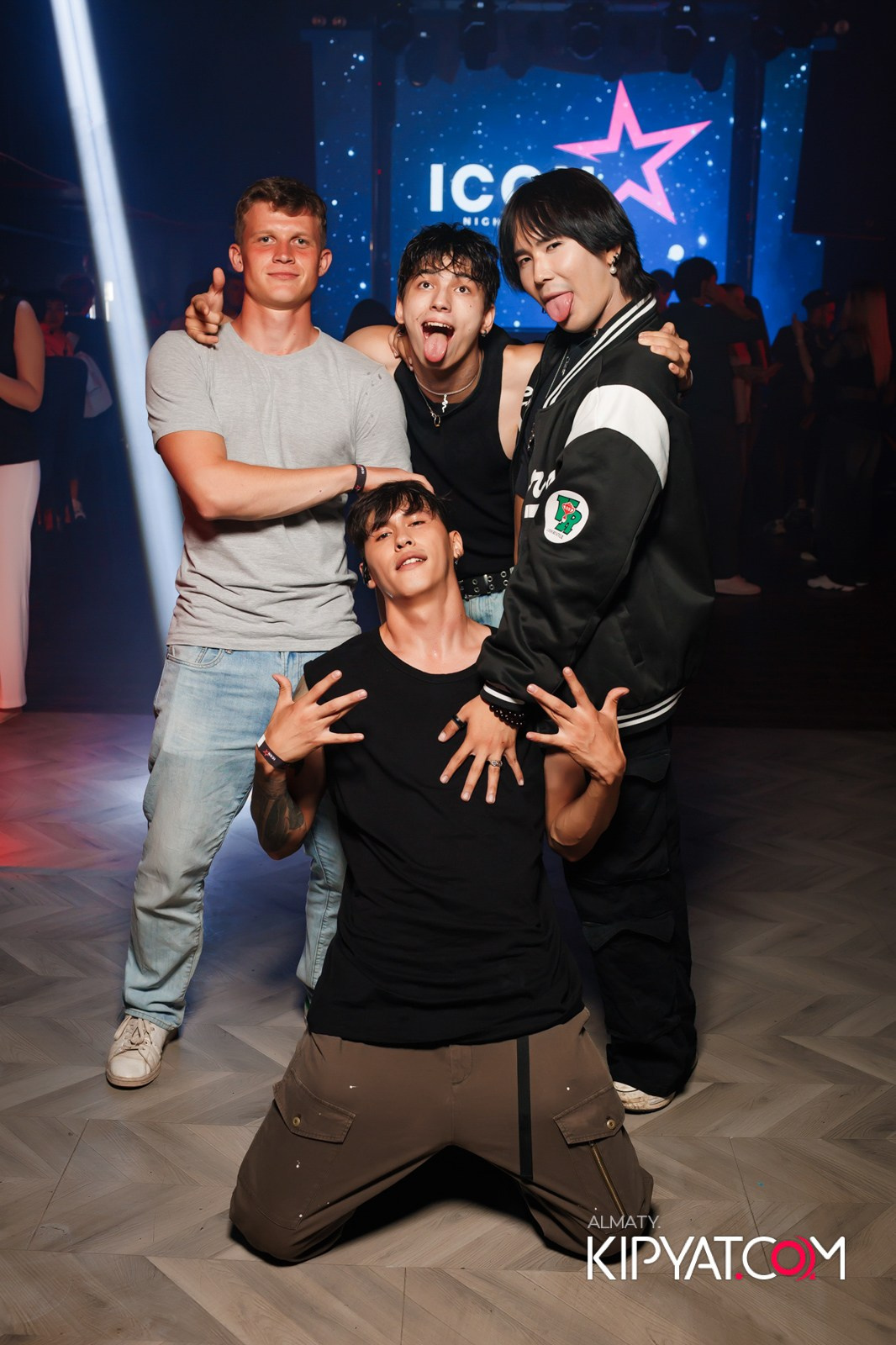 НОЧНОЙ КЛУБ ICON. КИПЯТКОМ АЛМАТЫ!