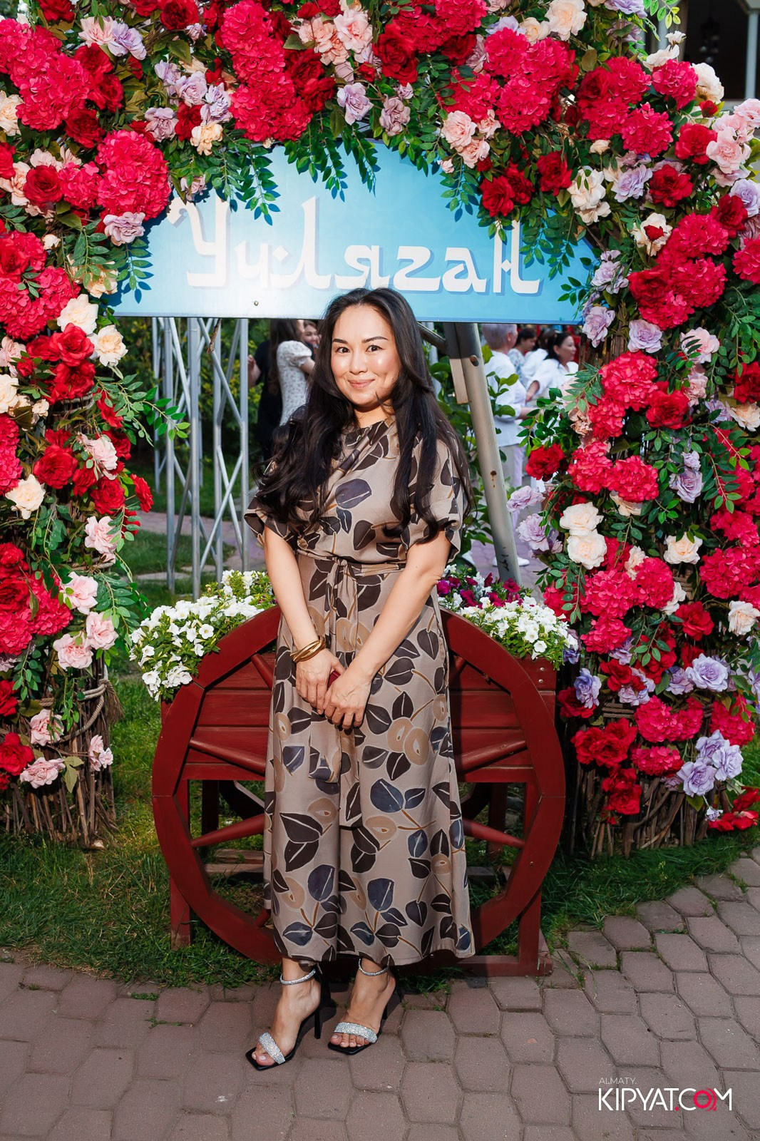 РЕСТОРАН УЧ ЛЯГАН. КИПЯТКОМ АЛМАТЫ!