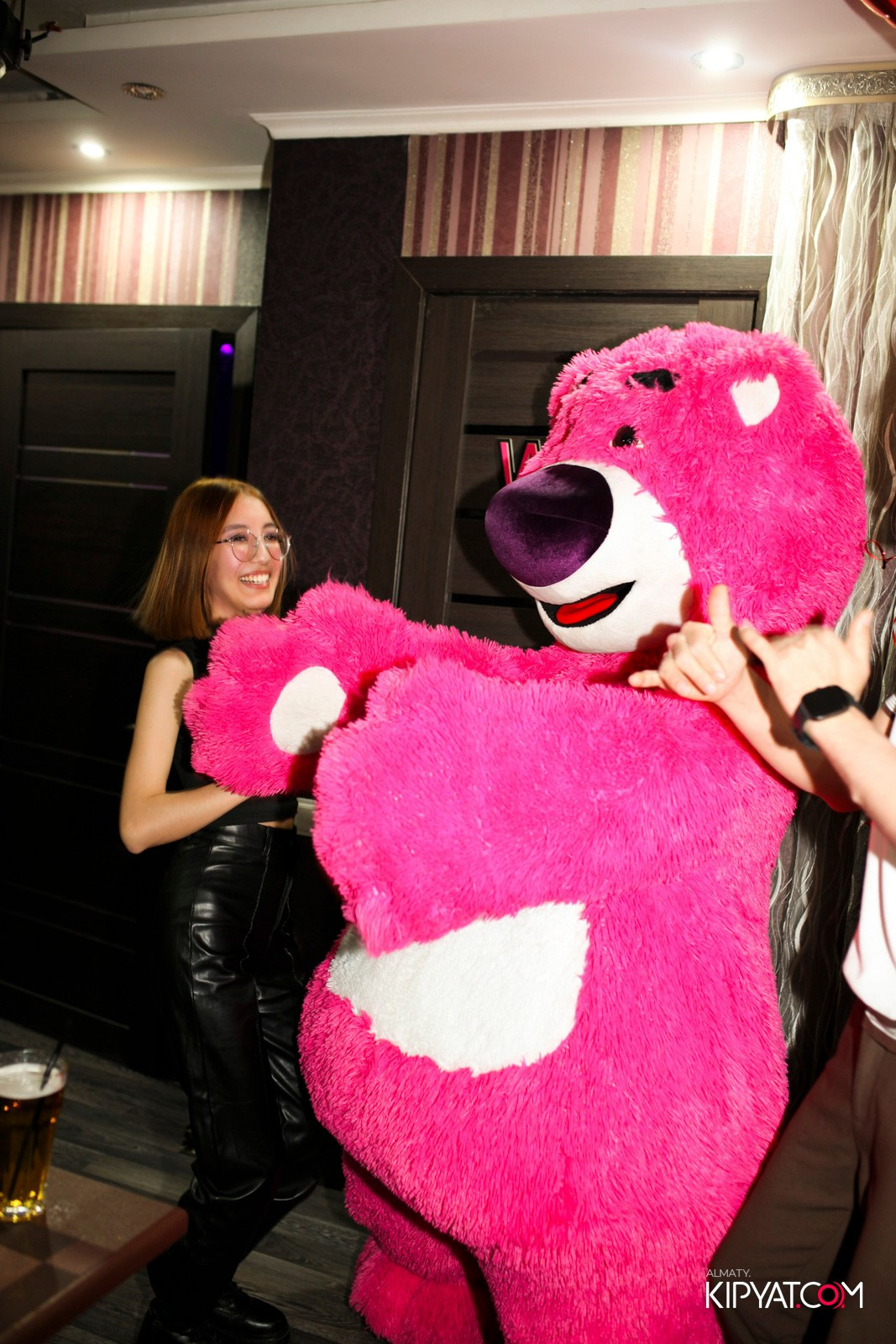 THE WALL STREET. КИПЯТКОМ АЛМАТЫ! Фотосъемка мероприятий в Алматы