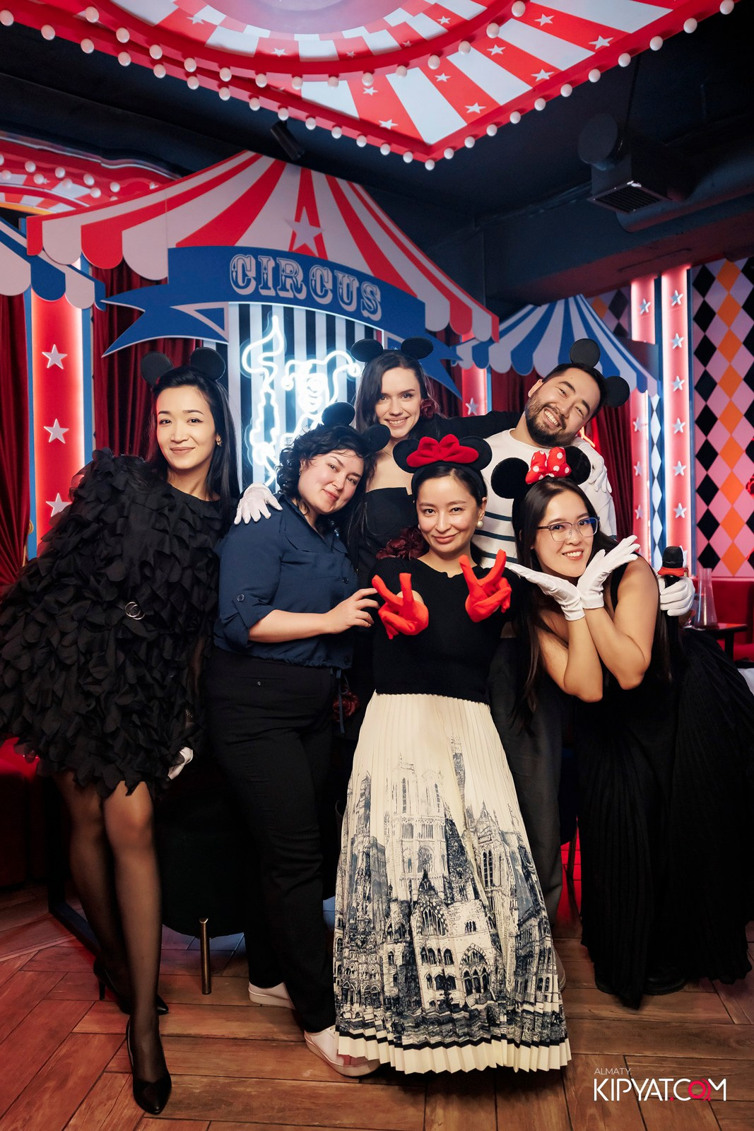 ЗАЯ, НА БИС. КИПЯТКОМ АЛМАТЫ! Фотосъемка мероприятий в Алматы