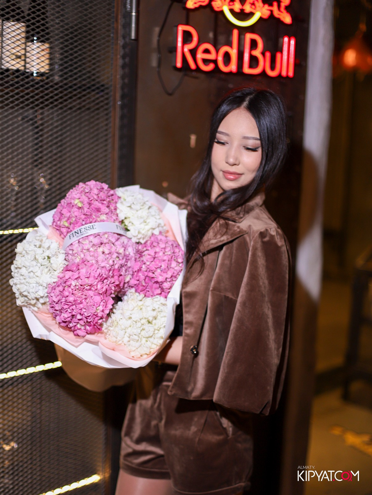 SPACE KARAOKE BAR. КИПЯТКОМ АЛМАТЫ! Фотосъемка мероприятий в Алматы