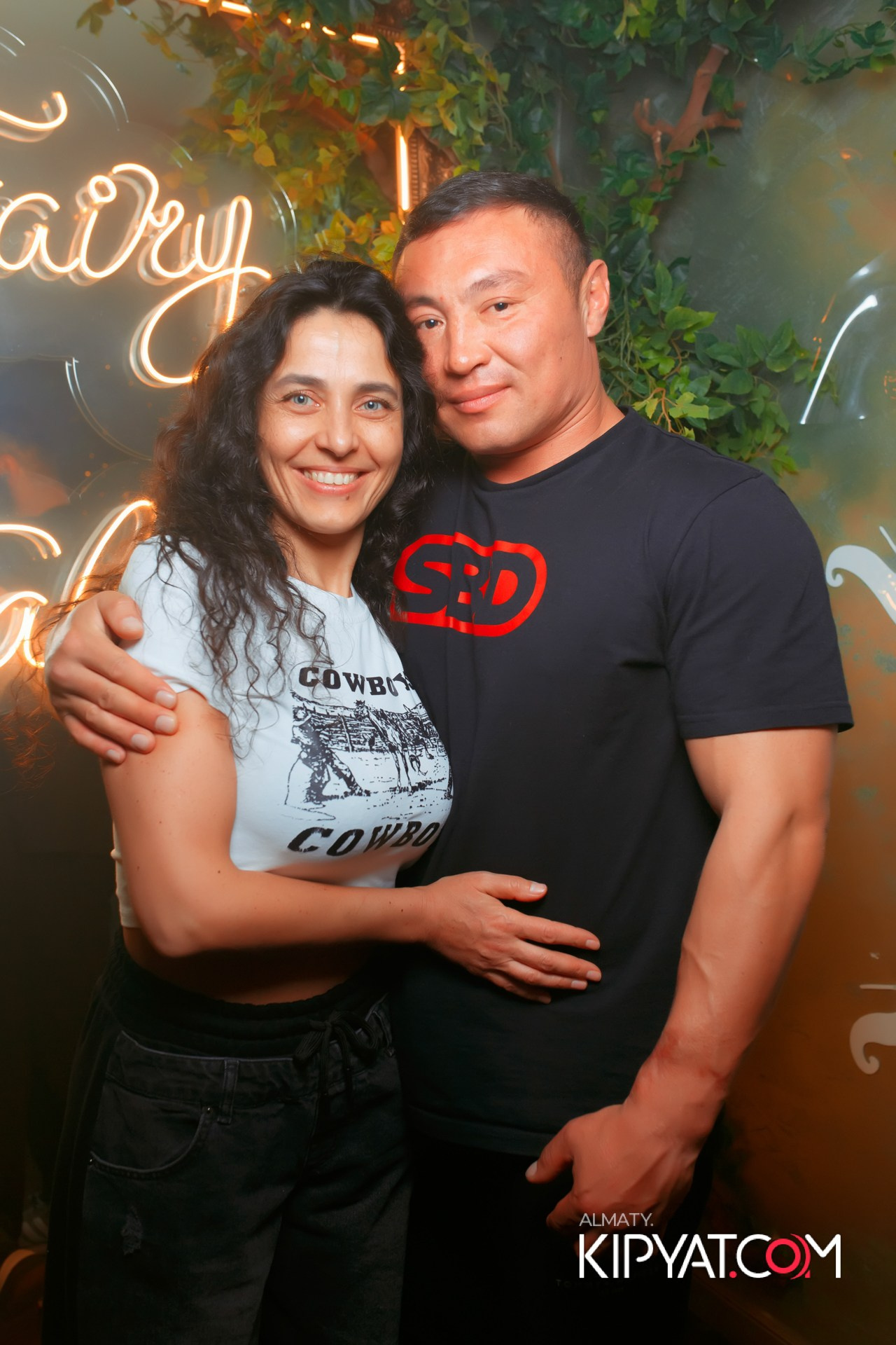 УХО И МЕДВЕДЬ НА САИНА. КИПЯТКОМ АЛМАТЫ!