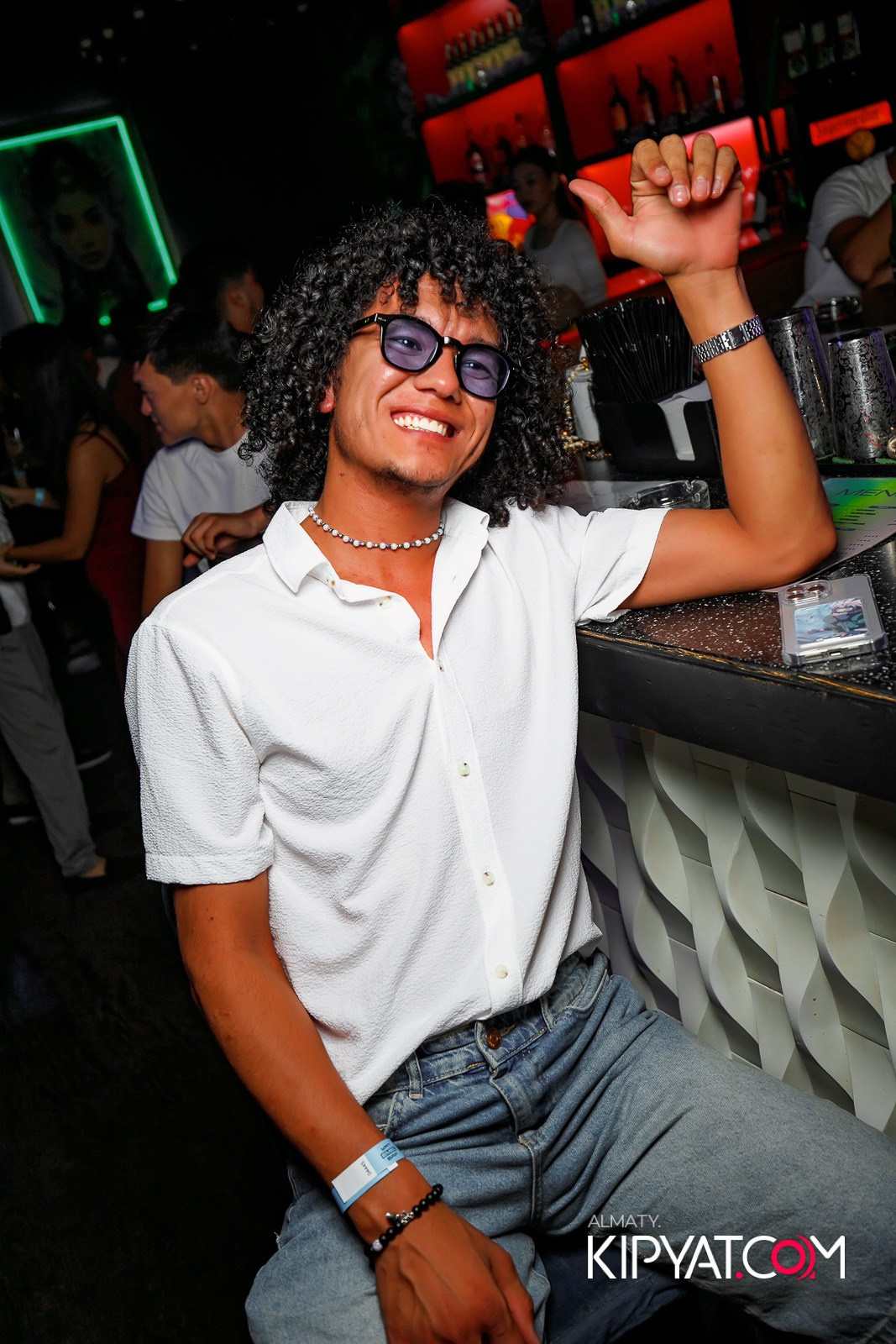 UYAT EMES BAR. КИПЯТКОМ АЛМАТЫ!