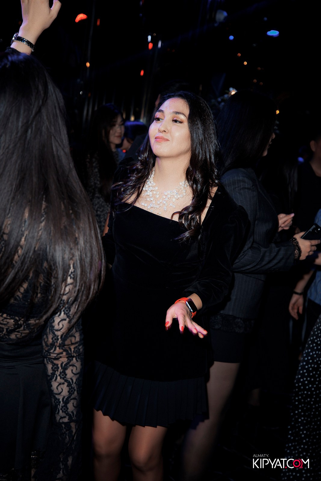 MOOD BAR & KARAOKE. КИПЯТКОМ АЛМАТЫ!