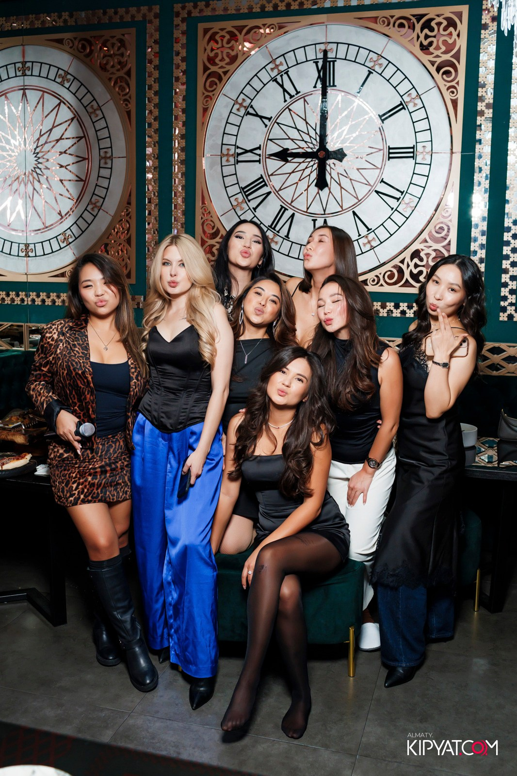 MOOD KARAOKE & TERRACE. КИПЯТКОМ АЛМАТЫ!